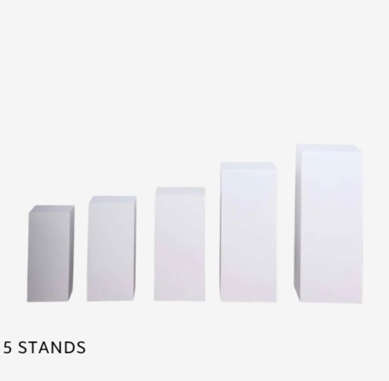 Five white rectangular display stands in ascending size order on a light gray background